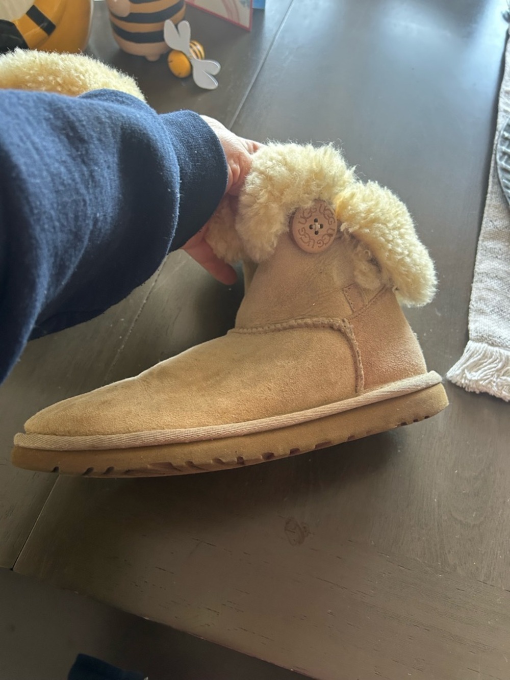 UGG Short Suede Slipper Boots in Tan with Shearling Cuff - Picture 2 of 8